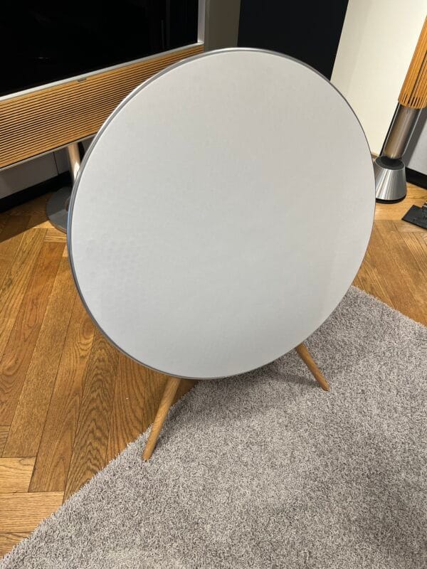 BeoPlay A9 MK4 Hvid Refurbished