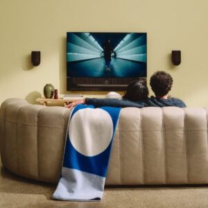 Beovision Theatre TV 55″ + Beolab 8 Kampagnetilbud